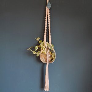 portamatero en macramé