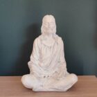 jesús meditando blanco