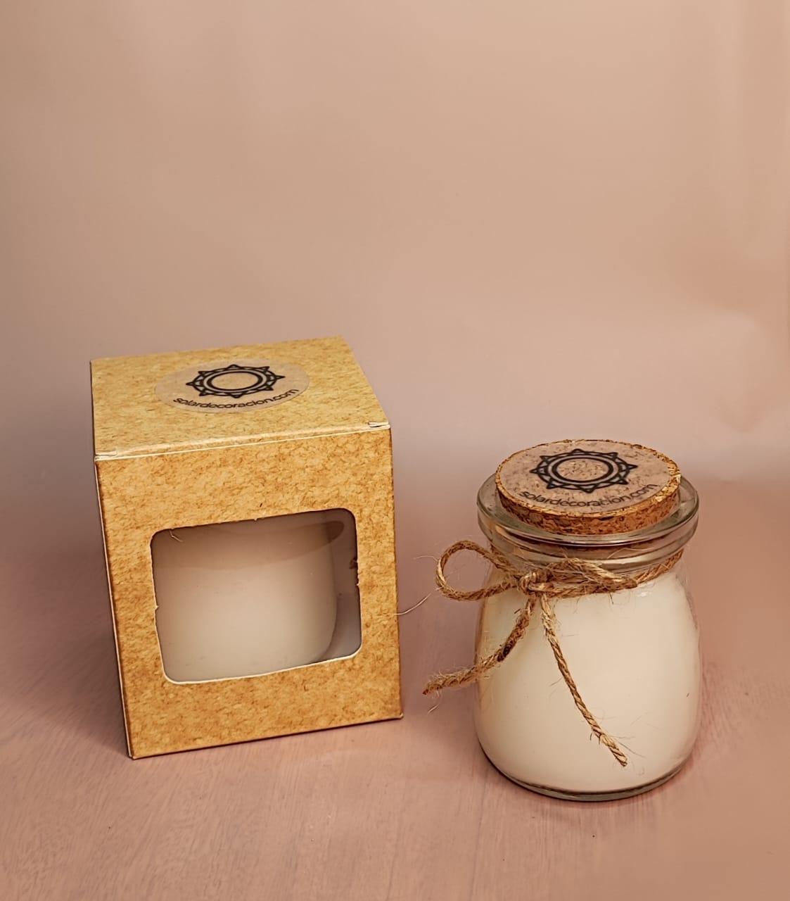vela aromática con tapa de corcho