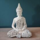 buda mediano blanco