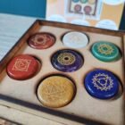 caja de cristales de los 7 chakras