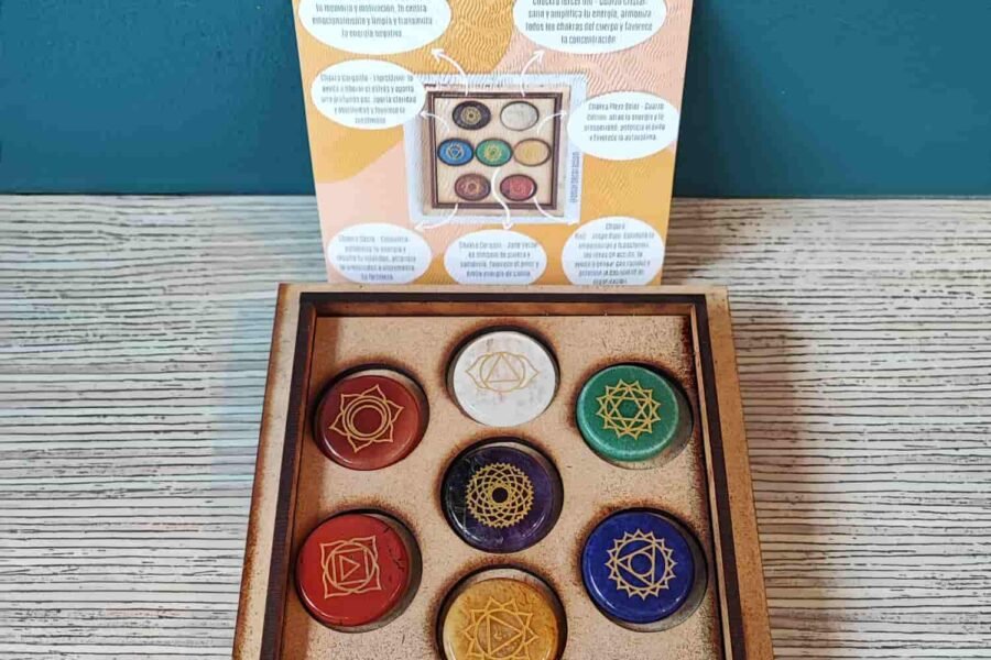 caja de cristales de los 7 chakras