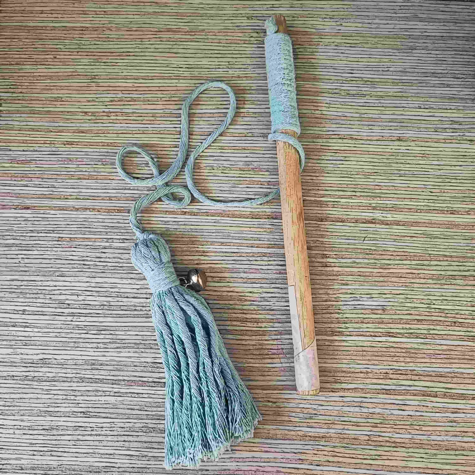 Juguete para gatos azul marino